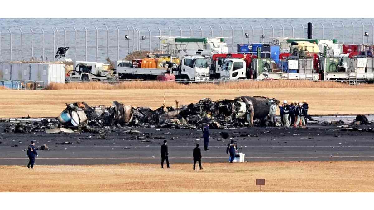 海保機に滑走路進入や離陸の許可なし…羽田事故直前４分間の空港管制官の交信記録公表 : 読売新聞