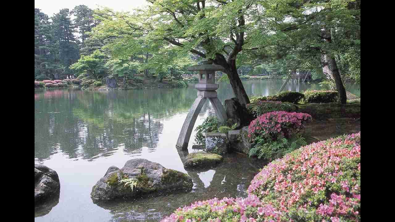 兼六園ライブカメラ - YouTube
