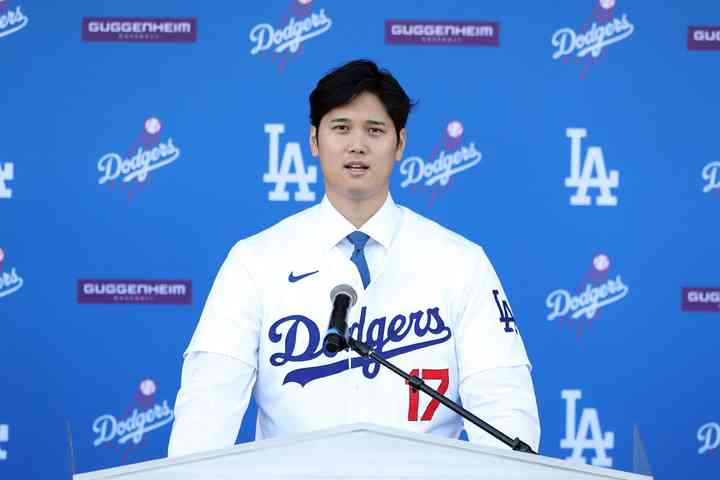 「いくら看板選手であっても...」大谷翔平の“被災地支援”を巡り韓国では物議も！日本海の表記に抗議「2000年前から東海だった」 | THE DIGEST
