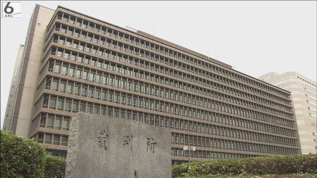 健康診断の女子中高生らペン型隠しカメラで盗撮　３５歳医師に保護観察付き有罪判決　大阪地裁「信頼を悪用」「被害者と示談成立」（ABCニュース） - Yahoo!ニュース