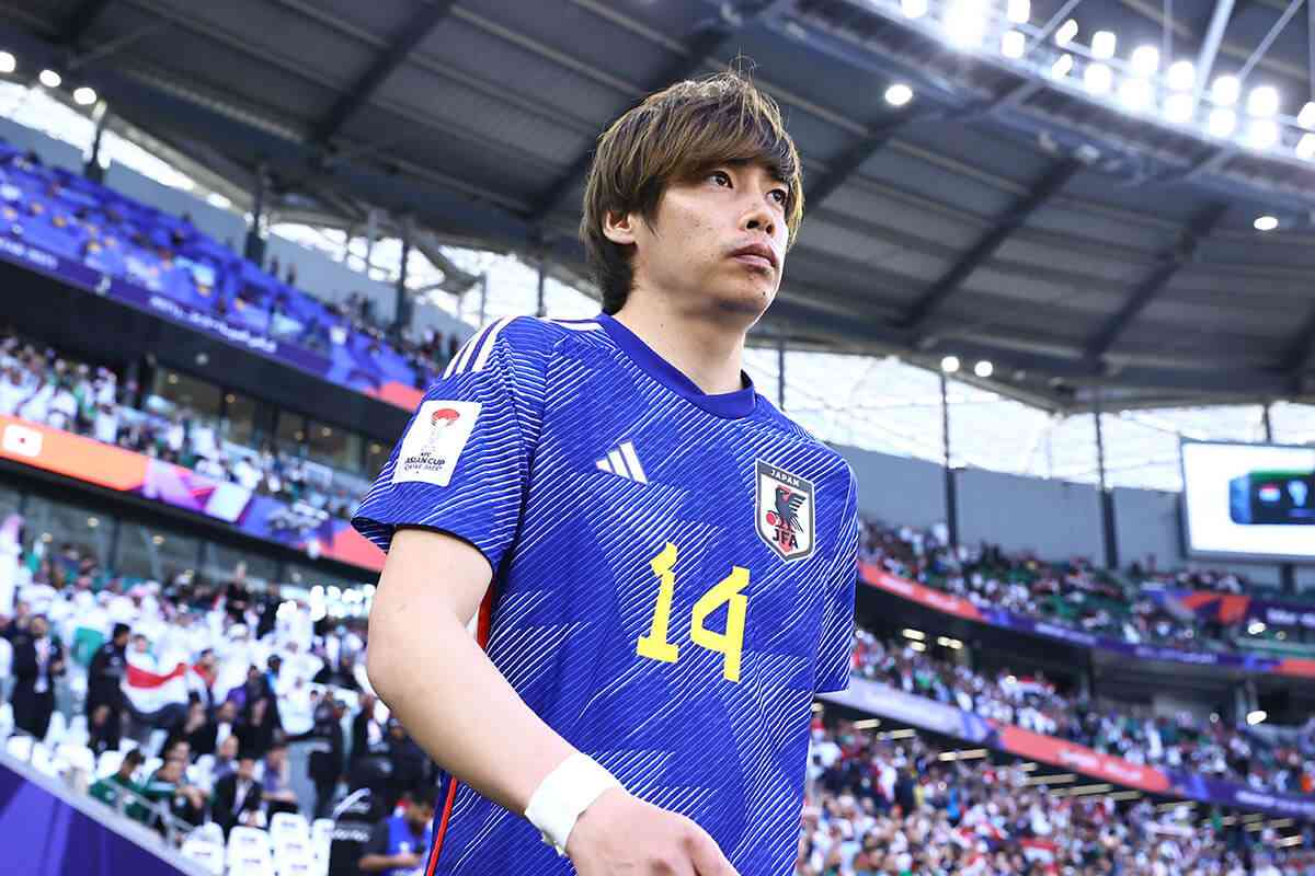 サッカー日本代表・伊東純也が“性加害疑惑”で刑事告訴されていた　被害女性は「大量のお酒を飲まされて、気付くと彼が私の上に」 | デイリー新潮