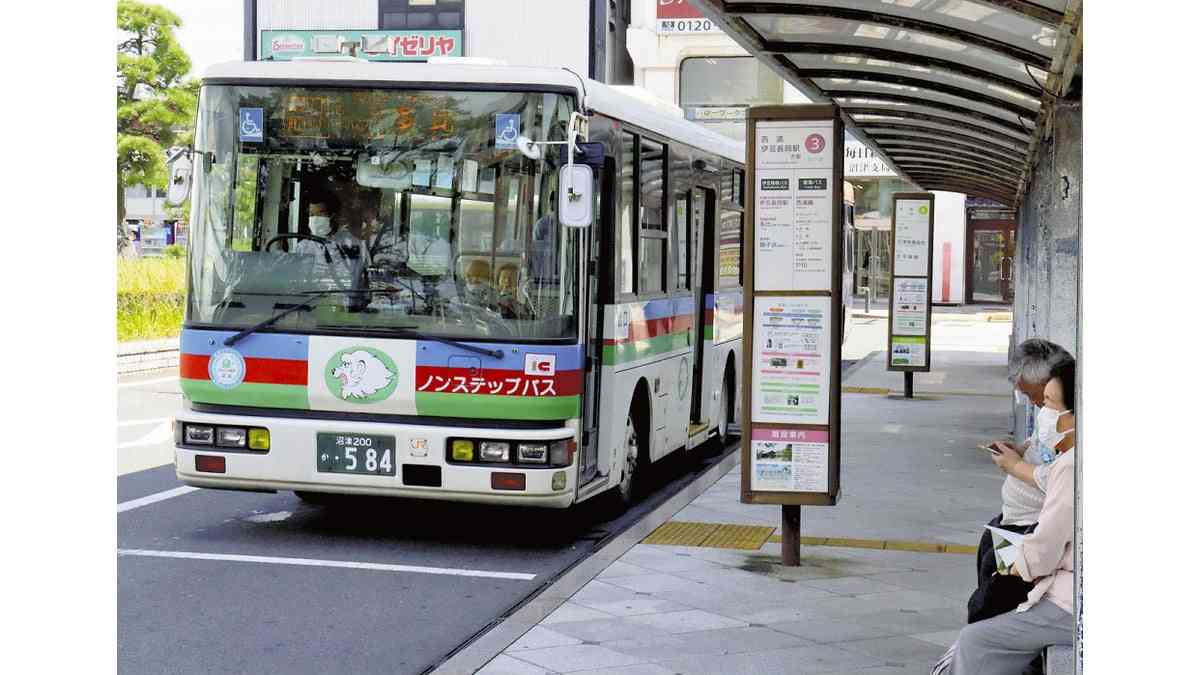 マスク着用しない客を降車させ行政処分、バス会社に擁護の声…「お断り」しにくい実情も : 読売新聞