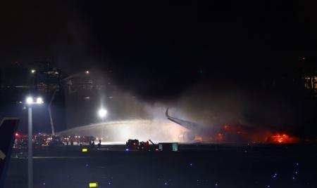 海保機の５人死亡、機長は脱出　羽田、日航機衝突事故：山陽新聞デジタル｜さんデジ