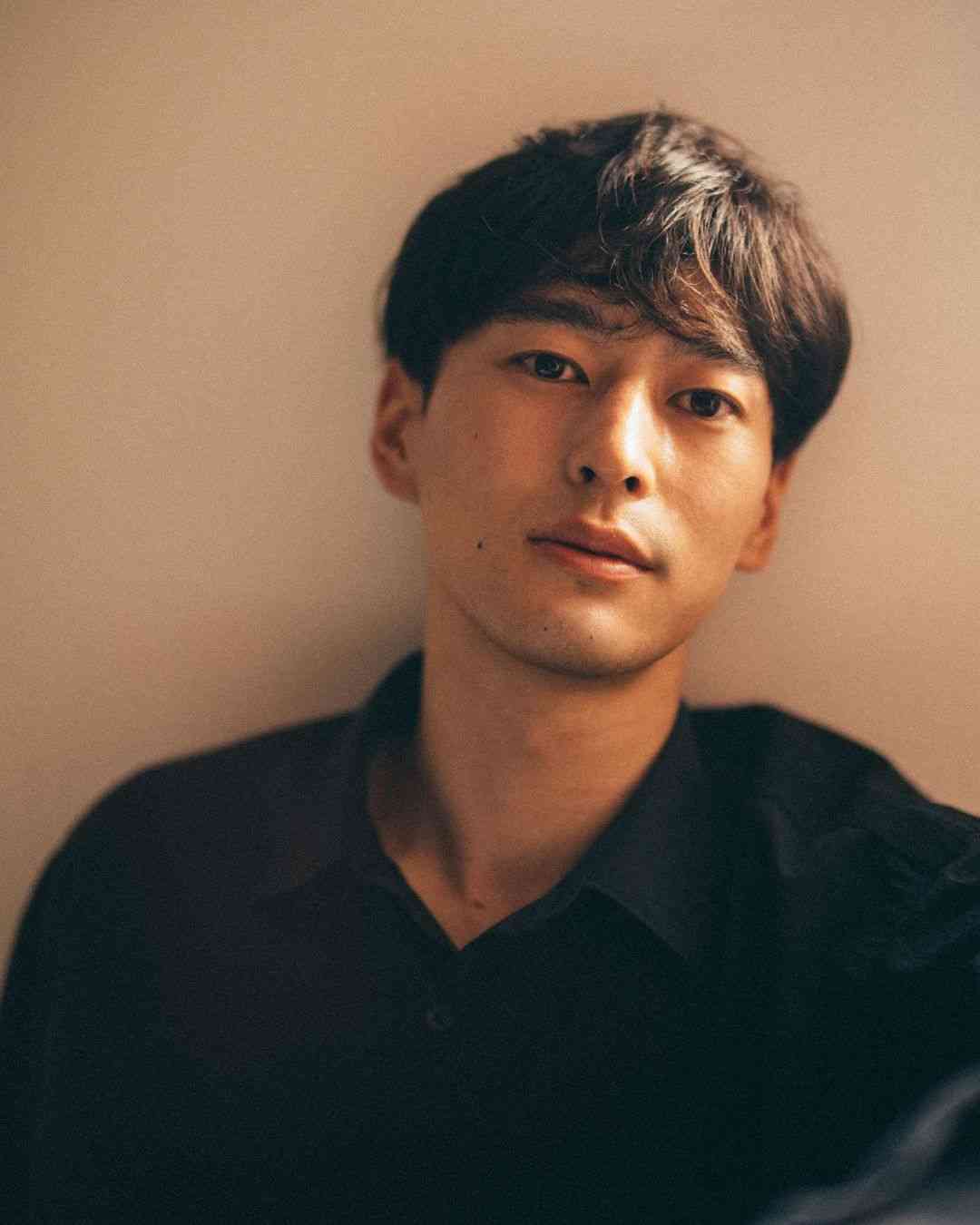 トリンドル玲奈と結婚発表の山本直寛って？「メンノン」専属モデルから俳優に転身 舞台などで幅広く活躍＜略歴＞（モデルプレス） - Yahoo!ニュース
