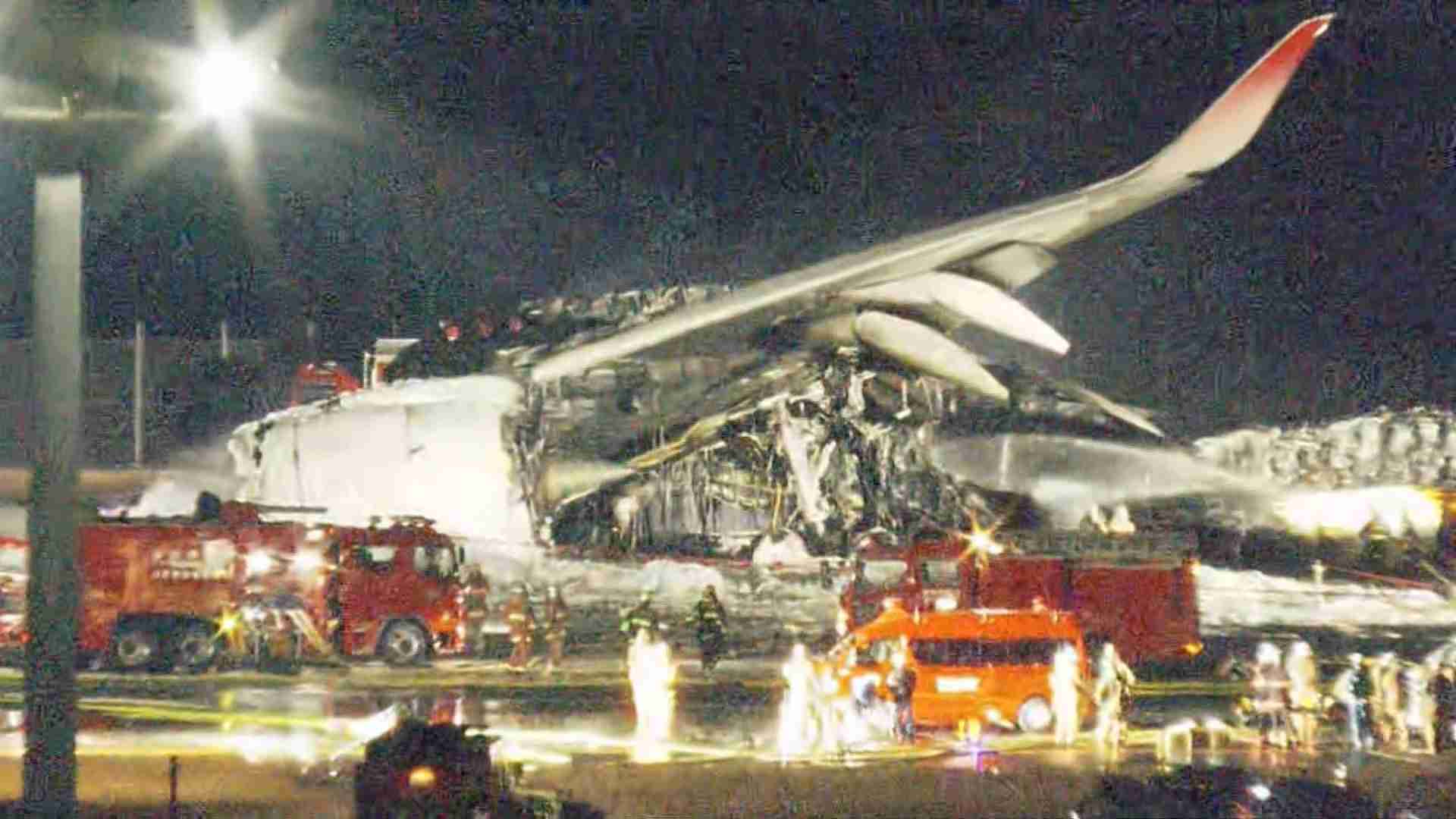 航空機事故1月3日の空の便への影響は？　羽田発着の日本航空・全日空の計約100便が欠航（午前3時現在） | TBS NEWS DIG (1ページ)