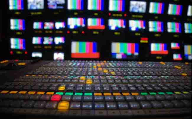 ぶっ壊すのはNHKだけじゃない。吉本興業問題とテレビ利権の深層 - まぐまぐニュース！