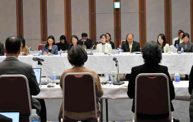 「選択的夫婦別姓の導入を」経団連が政府に要望　公式会議で初めて（朝日新聞デジタル） - Yahoo!ニュース