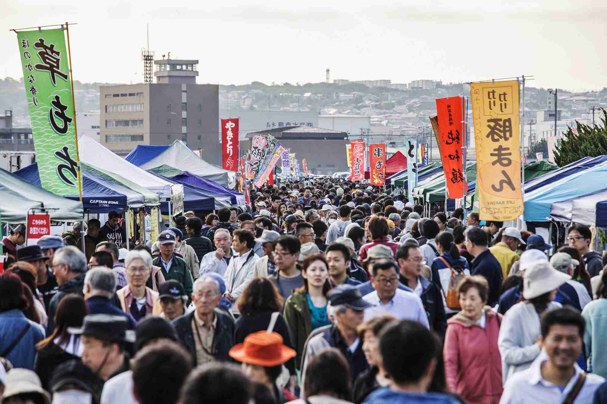 館鼻岸壁朝市 | VISIT HACHINOHE | VISITはちのへ観光物産サイト