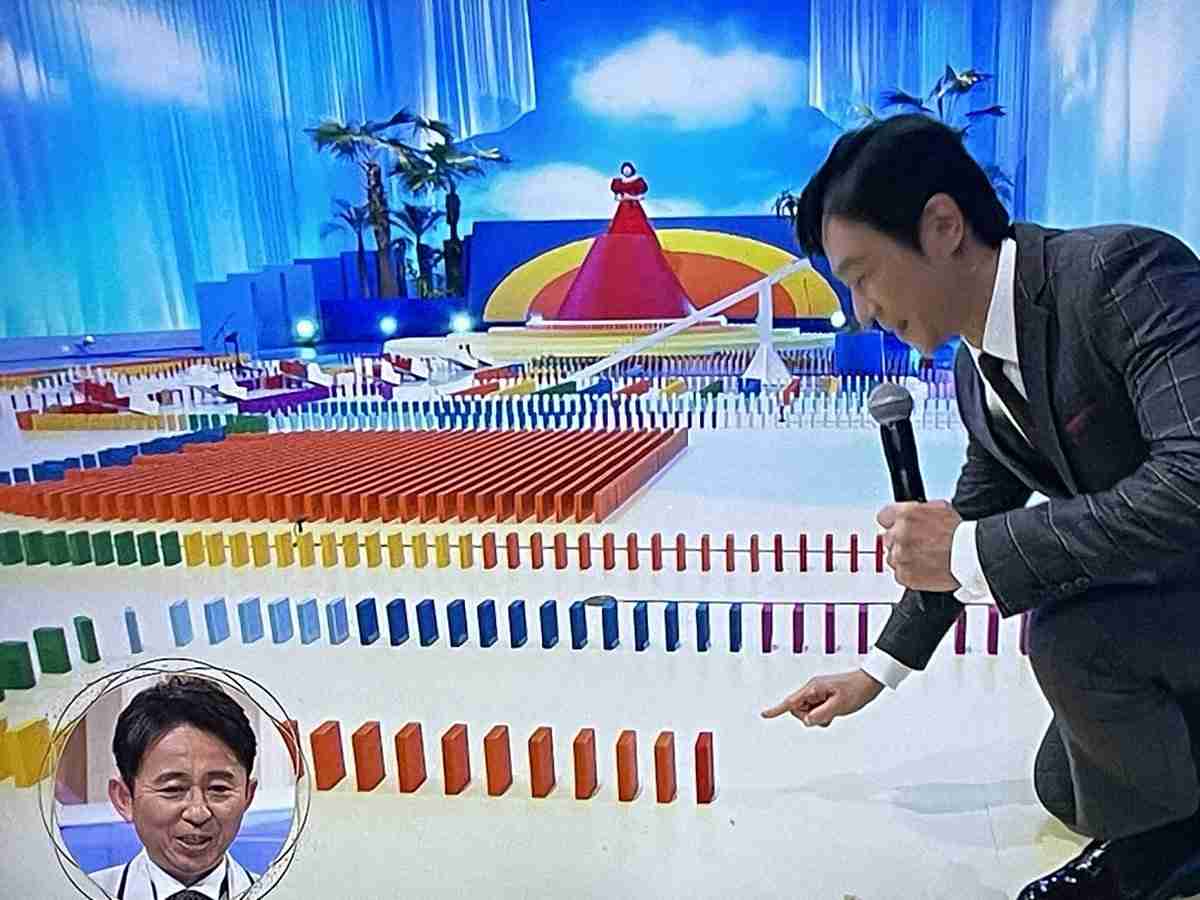 紅白「歌ってる人がワイプ」に「酷すぎるだろ！」　ドミノ企画のカメラワークにSNS同情「可哀想」