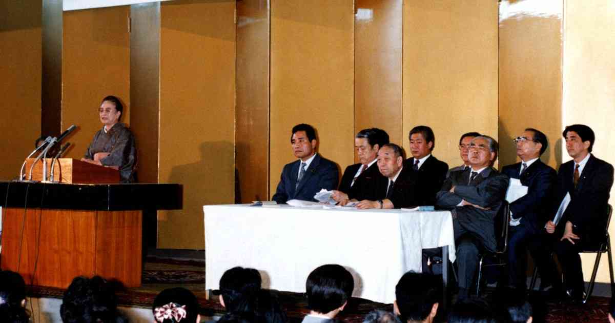 14色のペン：安倍晋三元首相の宗教観を探ってみた | 毎日新聞