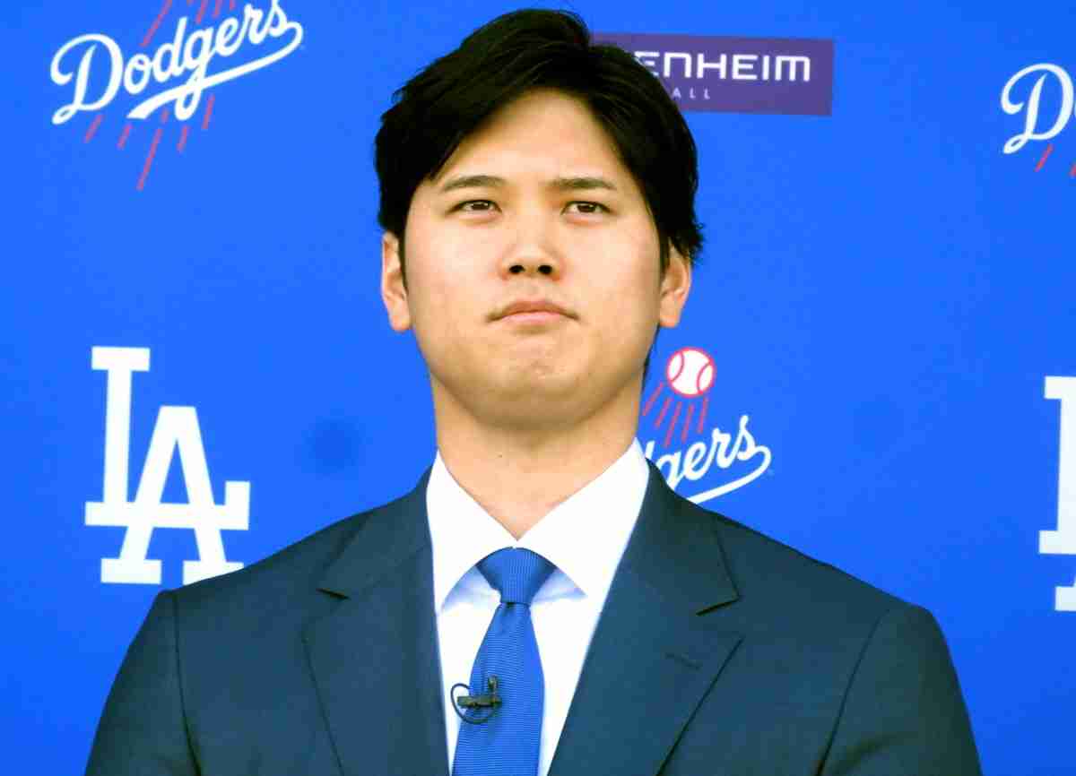 大谷翔平　愛犬デコピンのビザを投稿　パスポート番号に「ＭＶＰ」の表記　ユーモア満載の特別版（デイリースポーツ） - Yahoo!ニュース