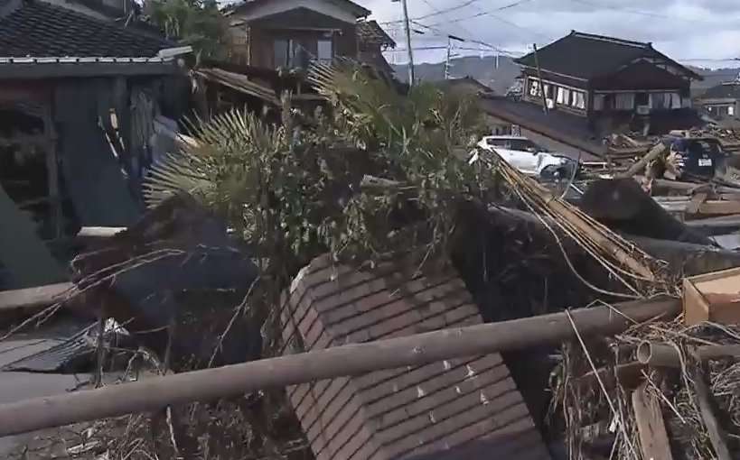 【能登半島地震】「再起不能、漁業は廃業」“最大推定5m”津波の知られざる被害…流れ着いたゴミや車で“壊滅的状態”に（FNNプライムオンライン（フジテレビ系）） - Yahoo!ニュース