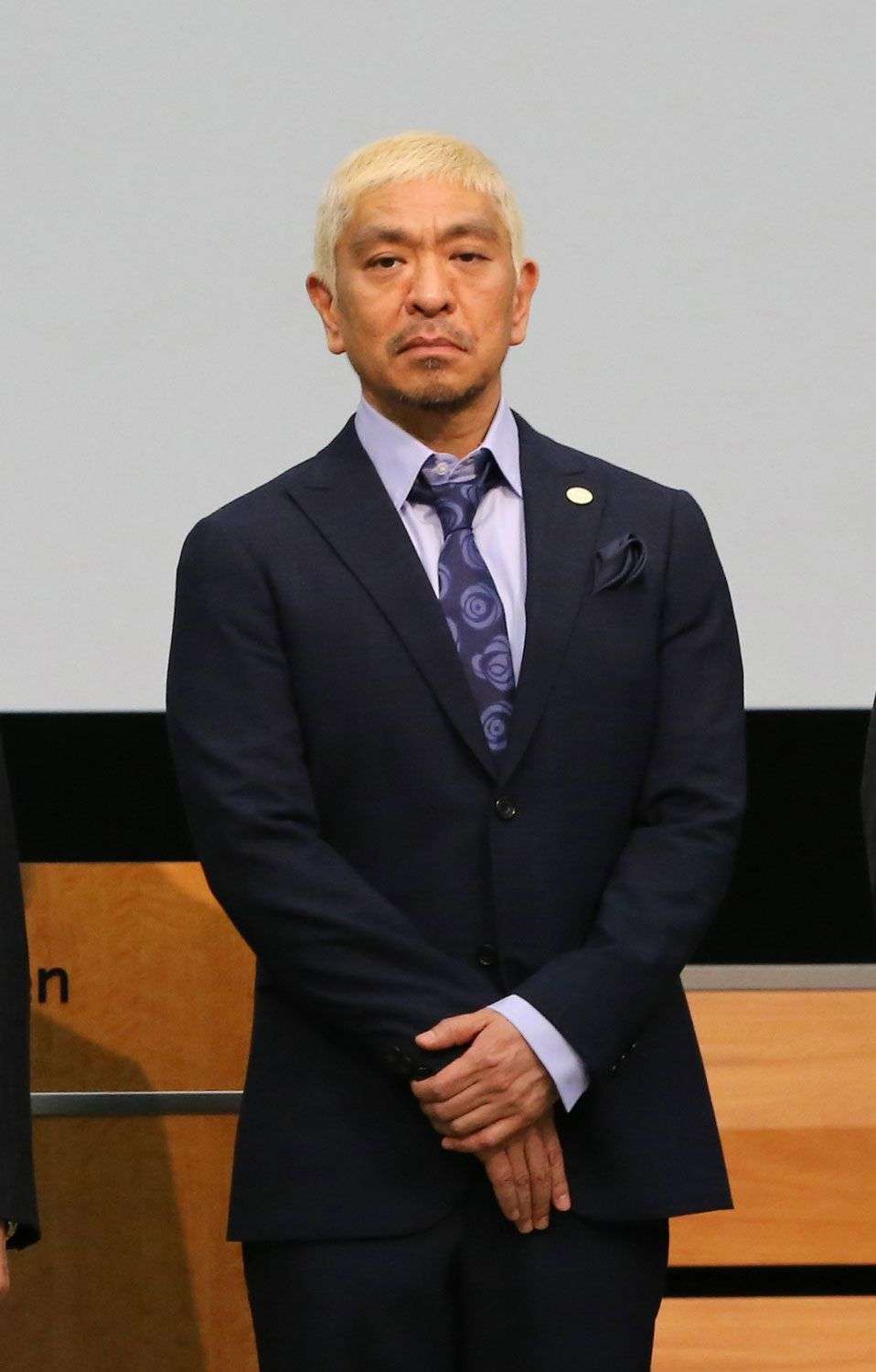 松本人志　元タレントが実名・顔出し告白「トラウマに苦しめられた」「あんなにひどい仕打ちを受けたのは彼だけ」（文春オンライン） - Yahoo!ニュース