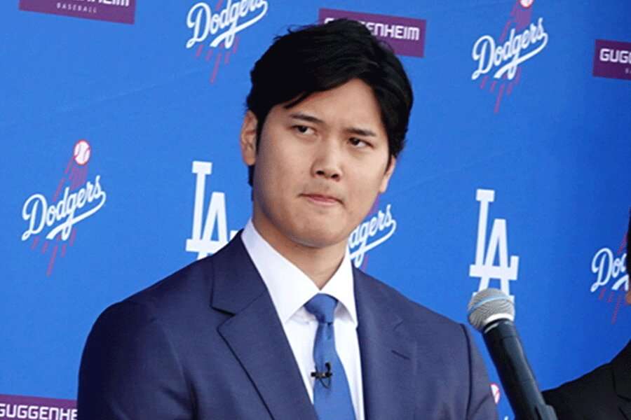 表紙になった大谷翔平が「顔すごい」　強烈デザイン…夕食会の冊子が「誰かは分かる」（Full-Count） - Yahoo!ニュース