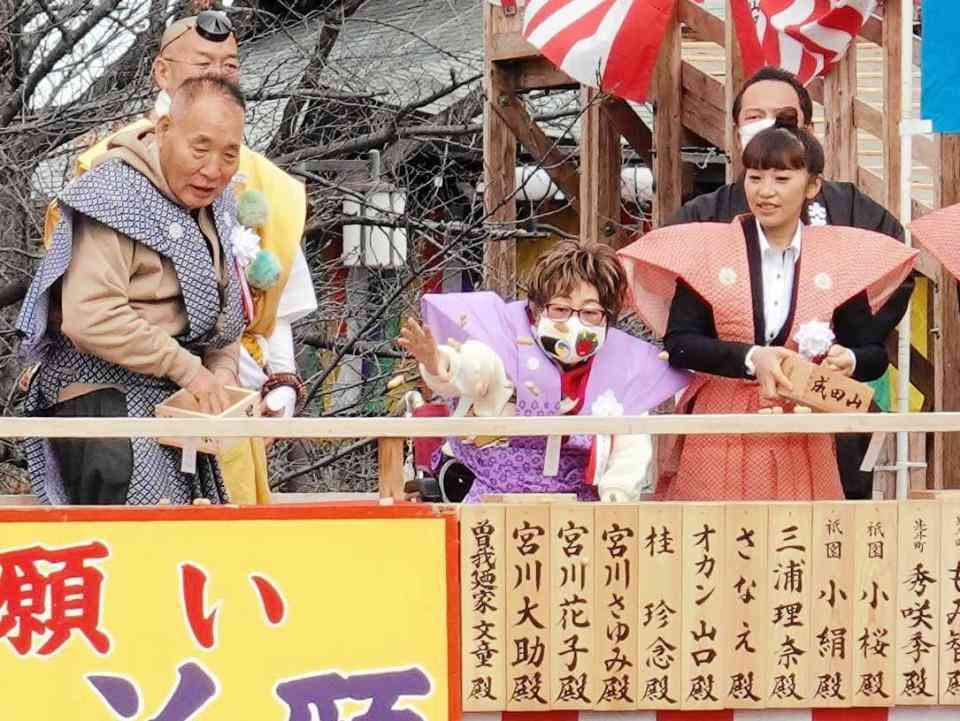 水上恒司　豆まき式で強肩披露　豆が記者席まで届いた！「ちょっと肩が弱くなったな（笑）」強豪校で元球児