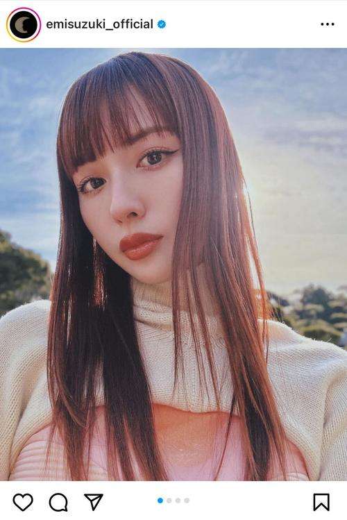 結婚12年目鈴木えみ、結婚記念日迎える「対話を大切に、相手を削らずに埋め合うことを心がけ」 - 芸能 : 日刊スポーツ