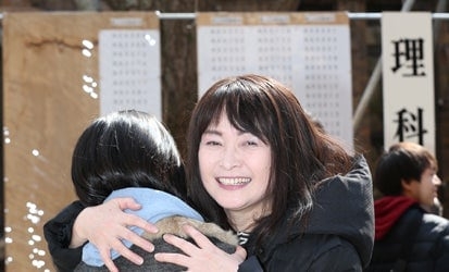 娘と大喧嘩…あの佐藤ママと長女の涙の東大理III 合格ストーリー | AERA dot. (アエラドット) 