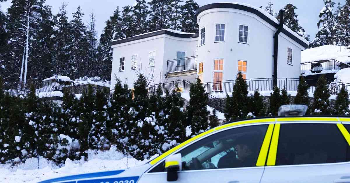 ロシア版スパイファミリーか。実業家の「夫婦」逮捕。「娘」はスウェーデン情報機関元トップの息子と同居 | ハフポスト WORLD