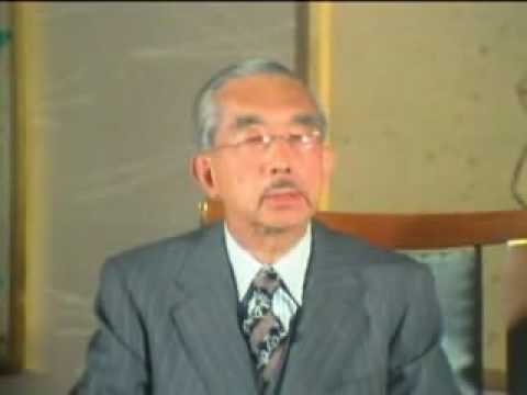昭和天皇「原爆投下はやむをえないことと、私は思ってます。」 - YouTube