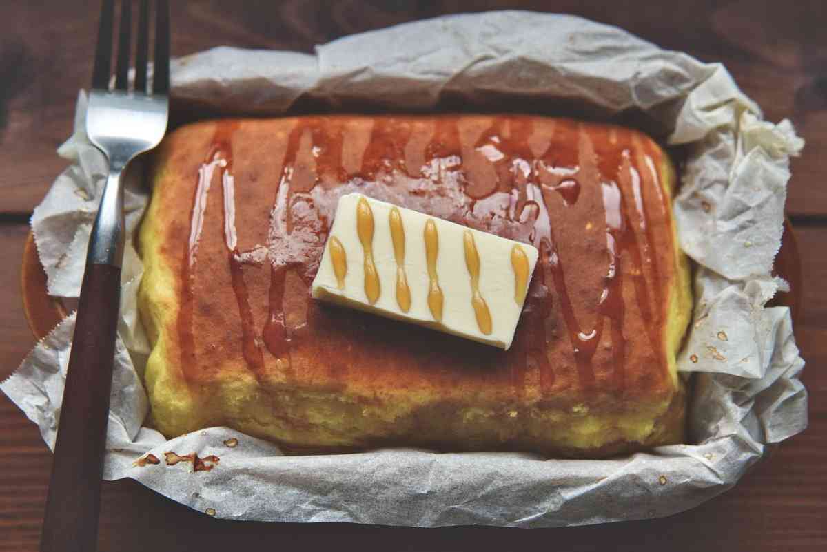 「ホットケーキをフライパンで焼くのはもう古い」　オーブンでサクフワに焼く画期的な調理法が話題に、洗い物も減らせる