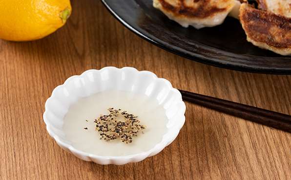 AIが判定した餃子に一番合うタレは「レモン胡椒」 　「酢醤油」を上回る