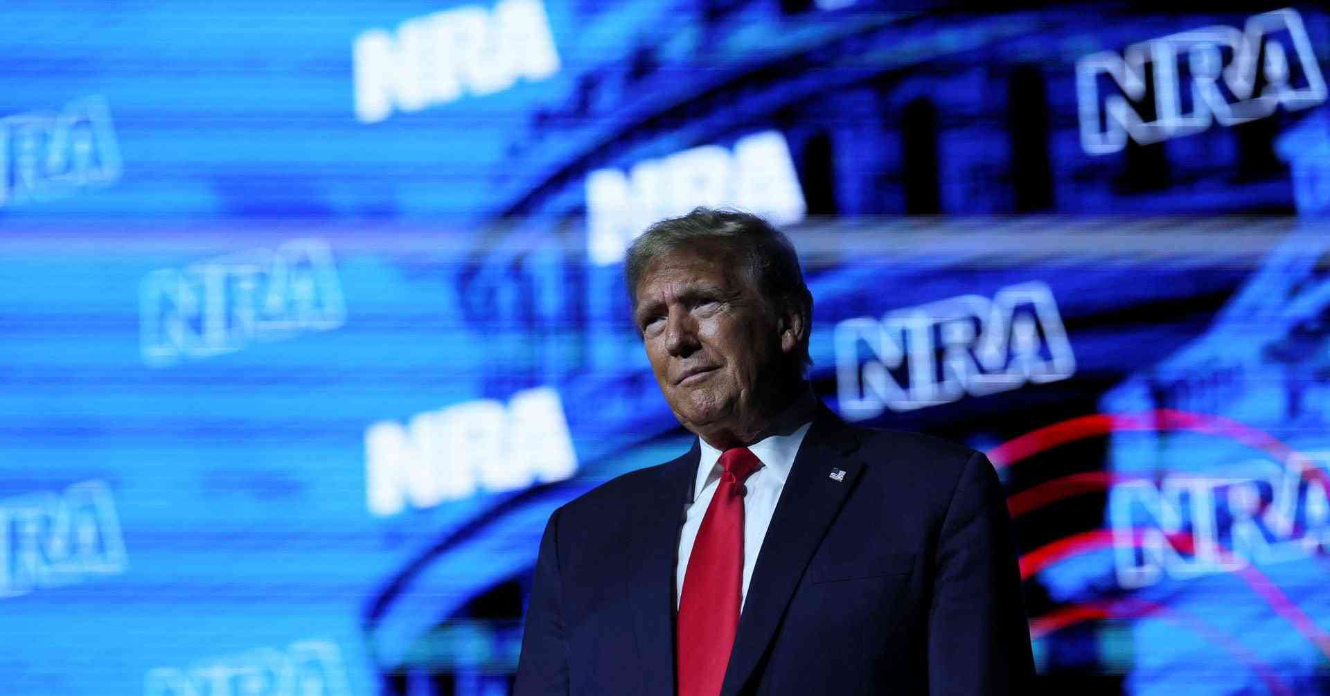トランプ氏、バイデン政権の銃規制撤廃を表明　大統領選勝利なら | ロイター