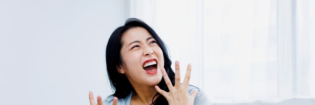 押しかけてくる友人たちに「夜の夫婦生活」まで邪魔されて…夫の地元に移り住んだ「都会育ちの新妻」がブチ切れた理由【タウン誌編集者が「結婚後のUターンは要注意」と指摘】（清水 芽々） | マネー現代 | 講談社