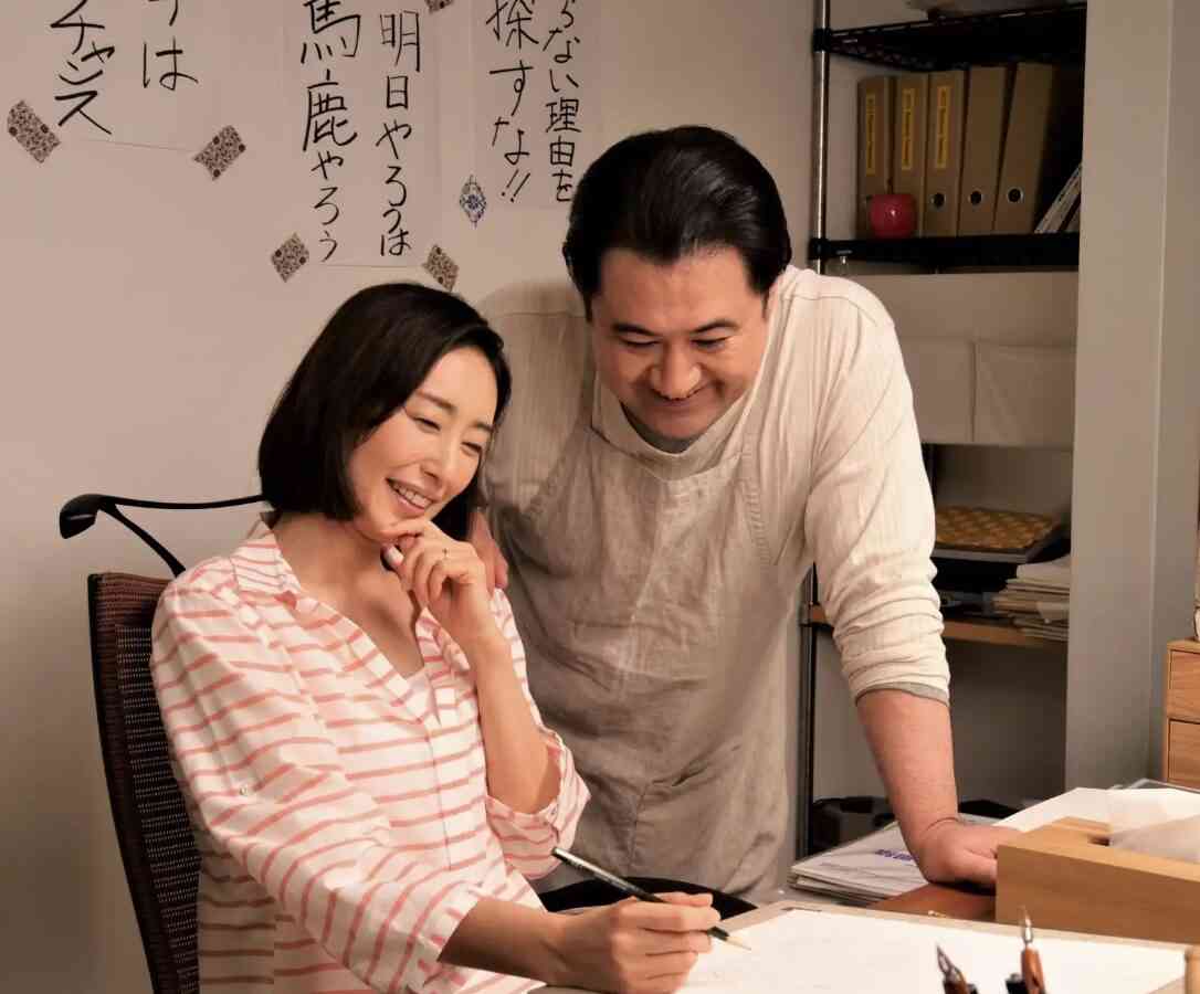 小手伸也 夫婦役で共演した演技派女優のギャップに惹かれた「お友達になれたら…すっっっごいんだろうな」