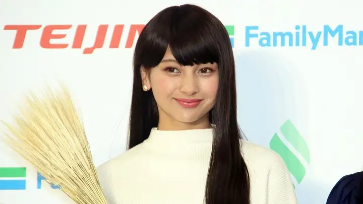 ゆきぽよ、最高年収告白 ハイブランド豪遊・高級車一括購入…衝撃の過去語る