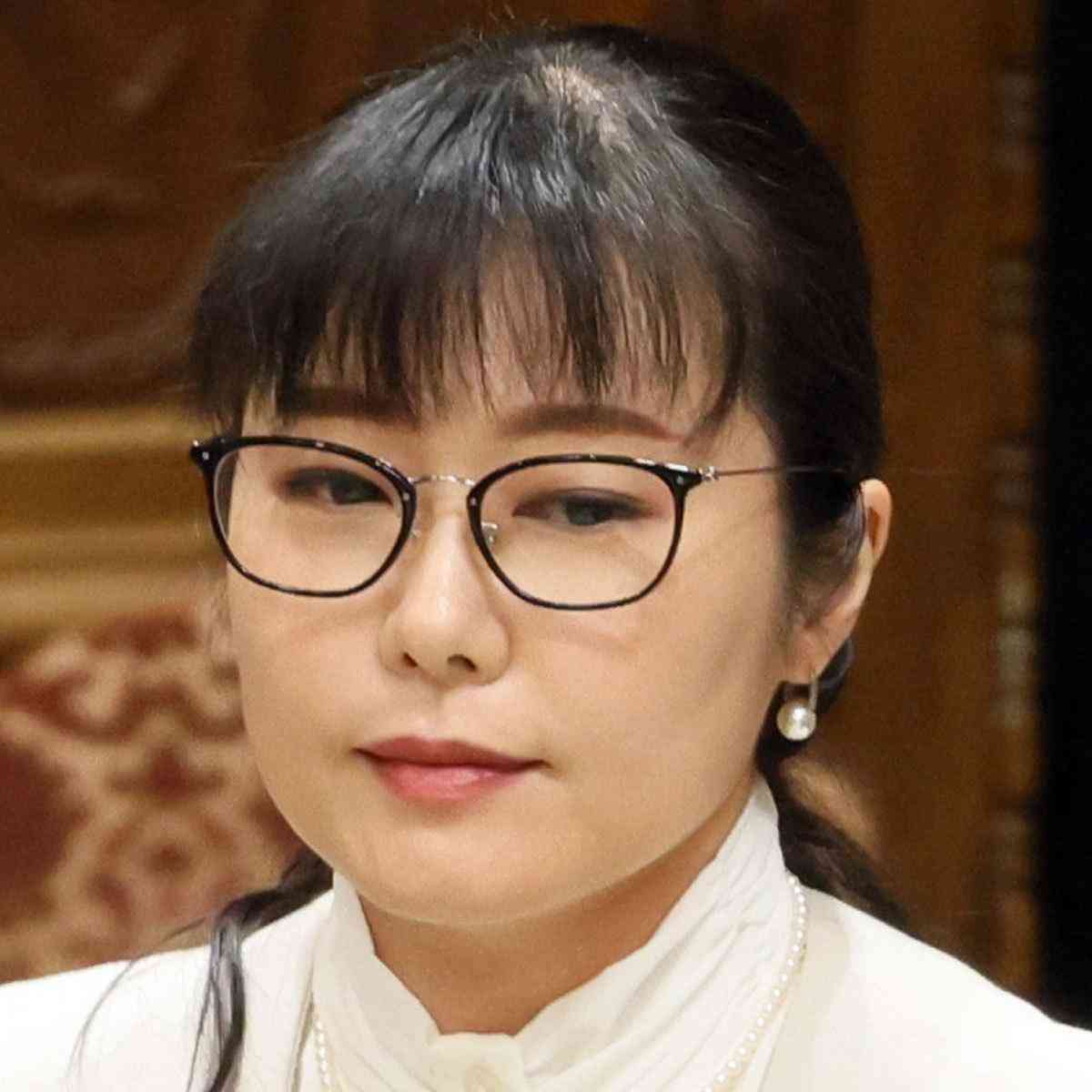 【女性版「増税メガネ」爆誕】加藤鮎子こども相「2026年から毎月500円払え」で集まる批判「更迭しろ！」（SmartFLASH） - Yahoo!ニュース