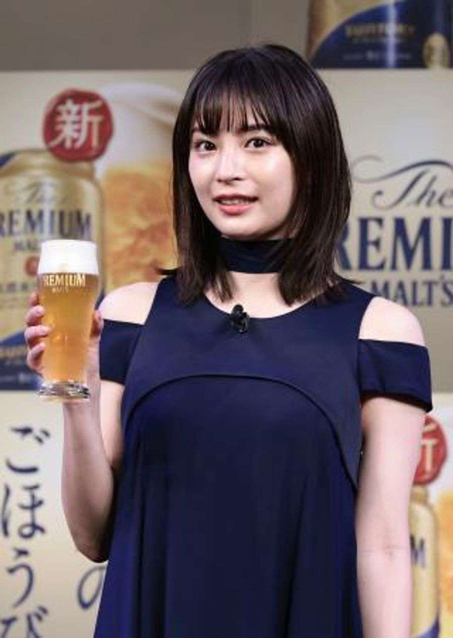 有名人アルコールCMギャラランキング！2位の“酒豪”橋本環奈に7倍差をつけた圧倒的1位は？ | ガールズちゃんねる - Girls Channel