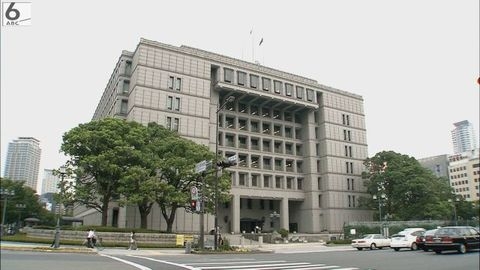 職員室で次々と消える現金　校長が問いただして発覚　同僚の財布から１６回以上盗む　大阪市立小の３８歳男性教師を懲戒免職　「子どもたちにあわせる顔がない」と反省も