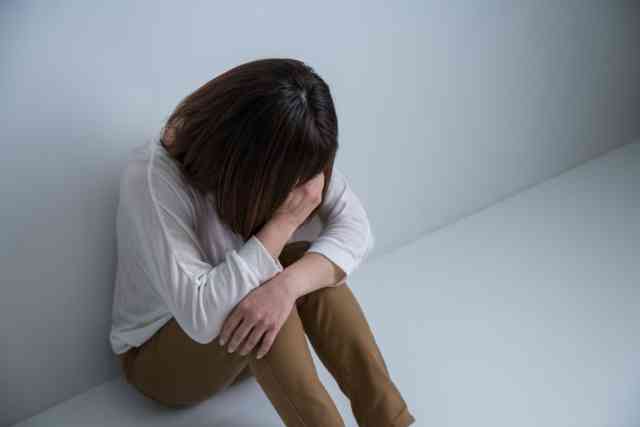 「あんたは執念深い、普通の子なら親に殴られたことなんか忘れるのに」虐待を受けていた女性が言われた信じられない一言 | キャリコネニュース