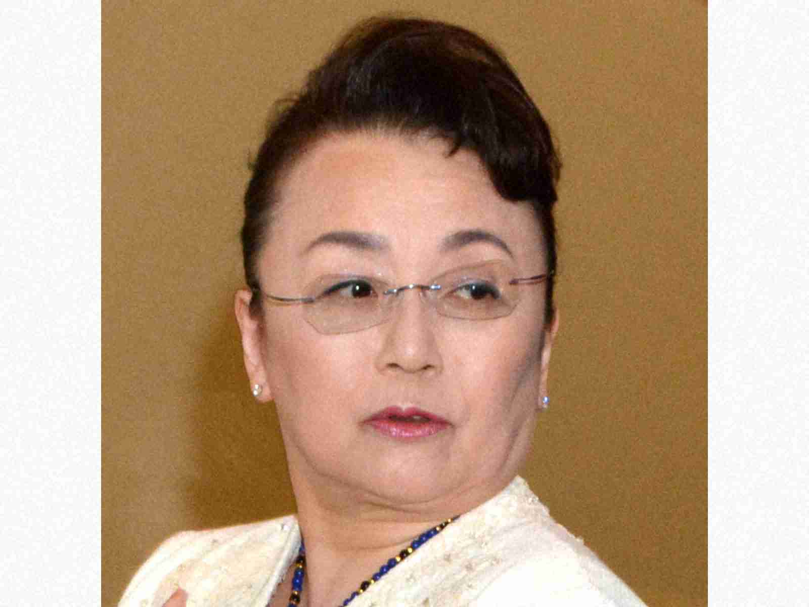 寛仁親王妃信子さま、目の手術で入院へ（毎日新聞） - Yahoo!ニュース