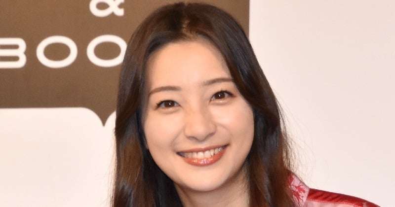 足立梨花「腫れてる顔」に大反響 親知らず抜き「でもカワイイ」「お大事に」