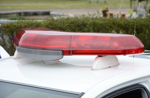 60代女性のスカート内を盗撮　容疑で介護職員逮捕