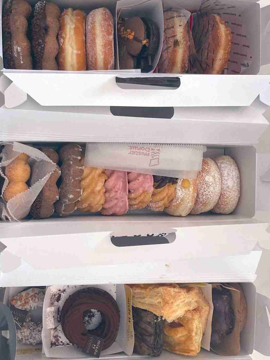 「オシャレな合格報告やなぁ」受験生が投稿した「ミスドのドーナツ」に13万いいね　祝福殺到の理由｜よろず〜ニュース