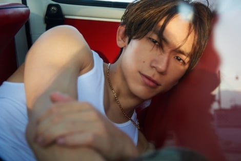 EXILE NAOTO、40歳で圧巻の肉体美 1st写真集にメンバーも「出てるじゃん(笑)」