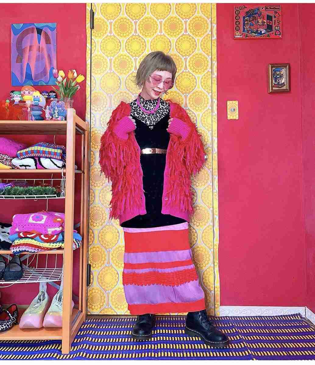 “こんな母”を見て育った姉妹「こうなります」　それぞれ“好き”が伝わってくる母と娘のコーディネートに「素敵な親子すぎる」「カッコいい親子や」の声