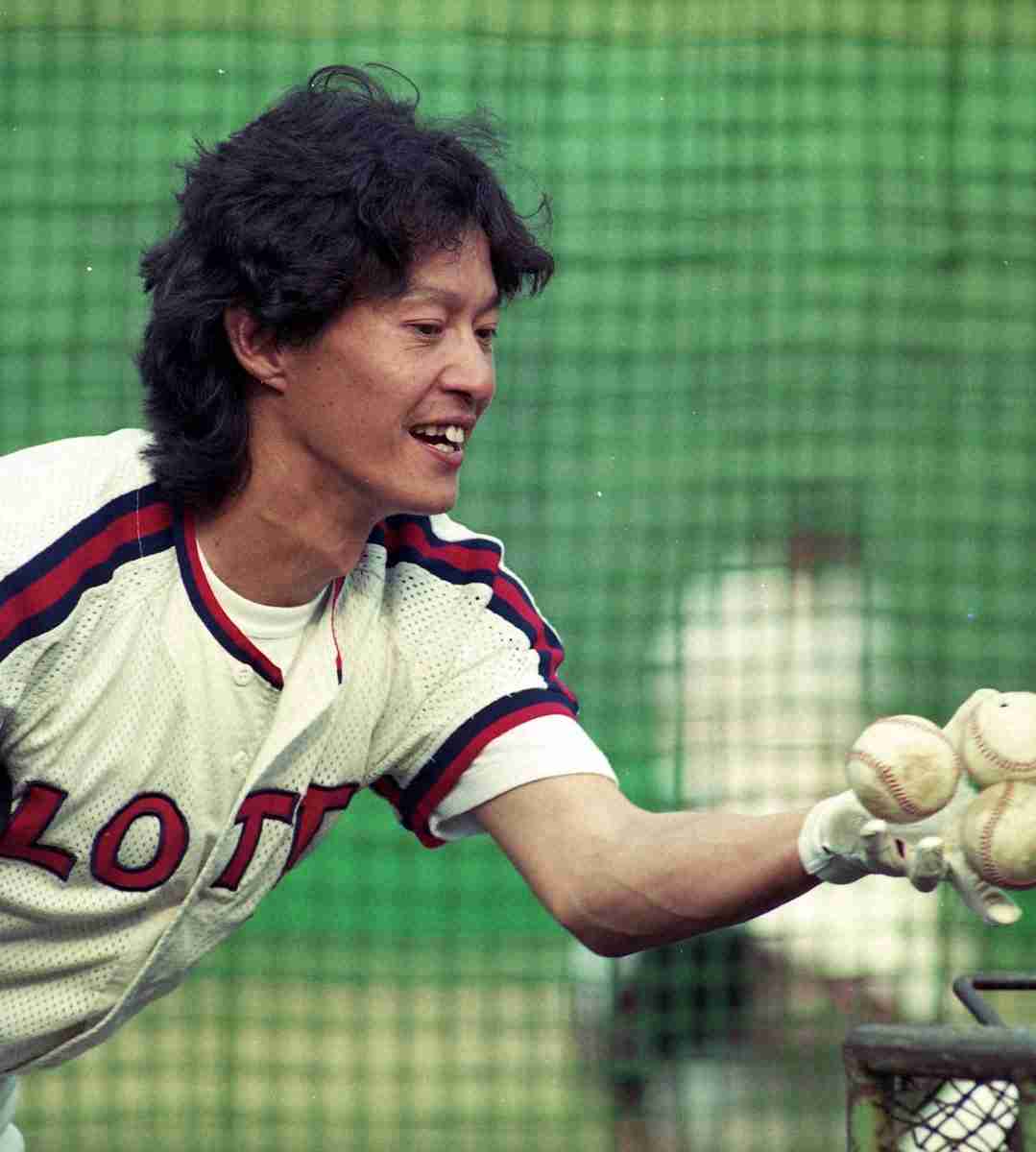 元ロッテ・水上善雄氏　10・19近鉄戦の伝説の美技を語る「バットに当たる瞬間に右足出ていた」― スポニチ Sponichi Annex 野球