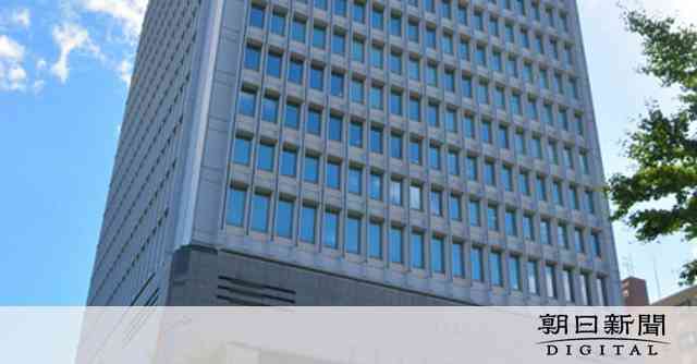 福岡銀、投稿主の刑事告訴を検討　「取り付け騒ぎ」デマ投稿めぐり [福岡県]：朝日新聞デジタル