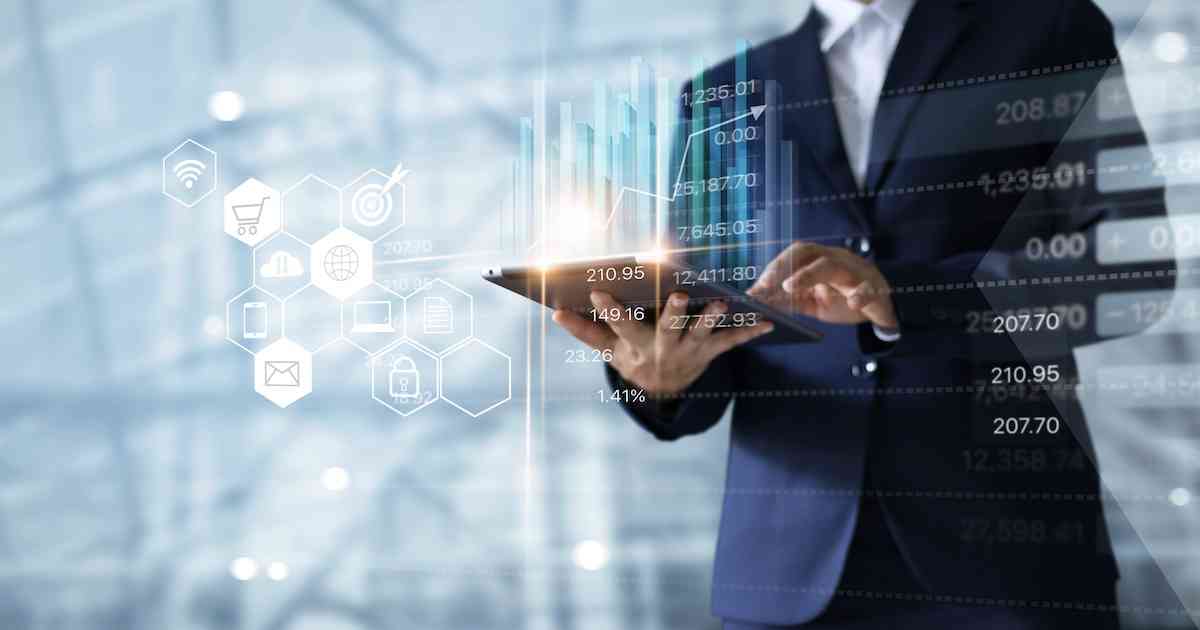 「知性が高い人ほどスマホを使わない」という事実。デジタル頼みはあなたを “仕事のデキない人” にする - STUDY HACKER（スタディーハッカー）｜社会人の勉強法＆英語学習