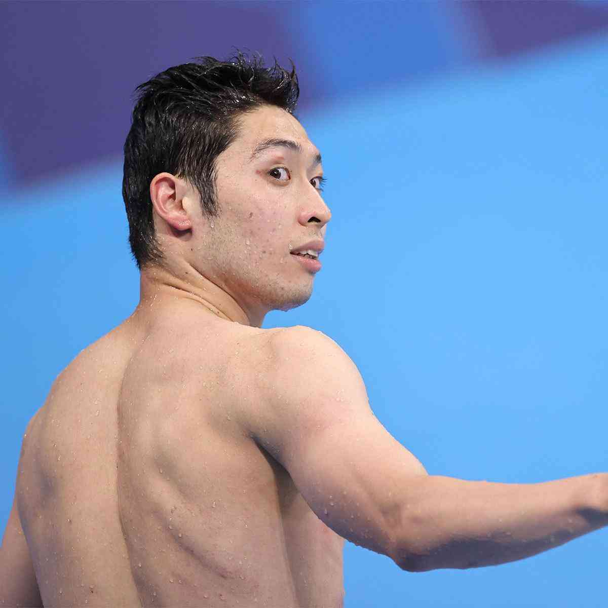 miwaと離婚「萩野公介」が妻を置いて参加していた「謎の新興宗教」布教活動（SmartFLASH） - Yahoo!ニュース