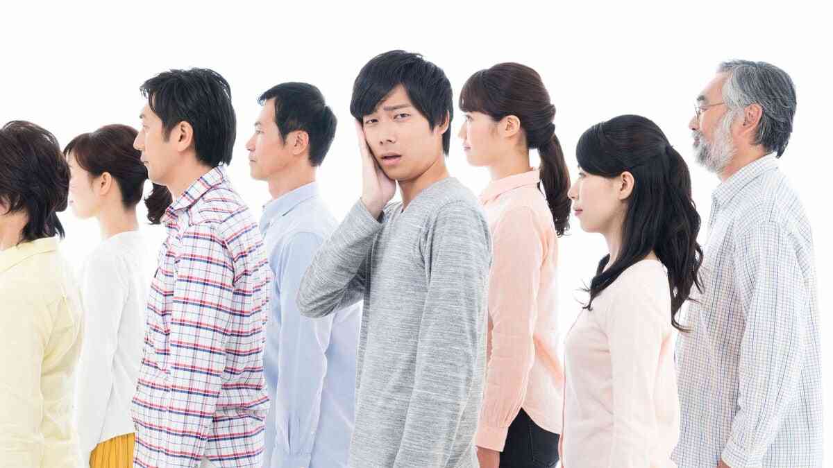 未婚化の原因は｢女性余り｣という壮大な勘違い 50代前半までの人口で見ると｢男性余り｣の現実 | 恋愛・結婚 | 東洋経済オンライン