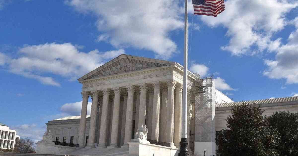 公務員のSNSブロック「違憲可能性」　コメント制限巡り、米最高裁 | 毎日新聞