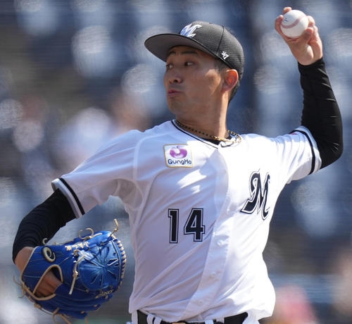【ロッテ】開幕投手に決定の小島和哉４回５失点　吉井監督は「小島のやり方でいい」調整を一任 - プロ野球 : 日刊スポーツ