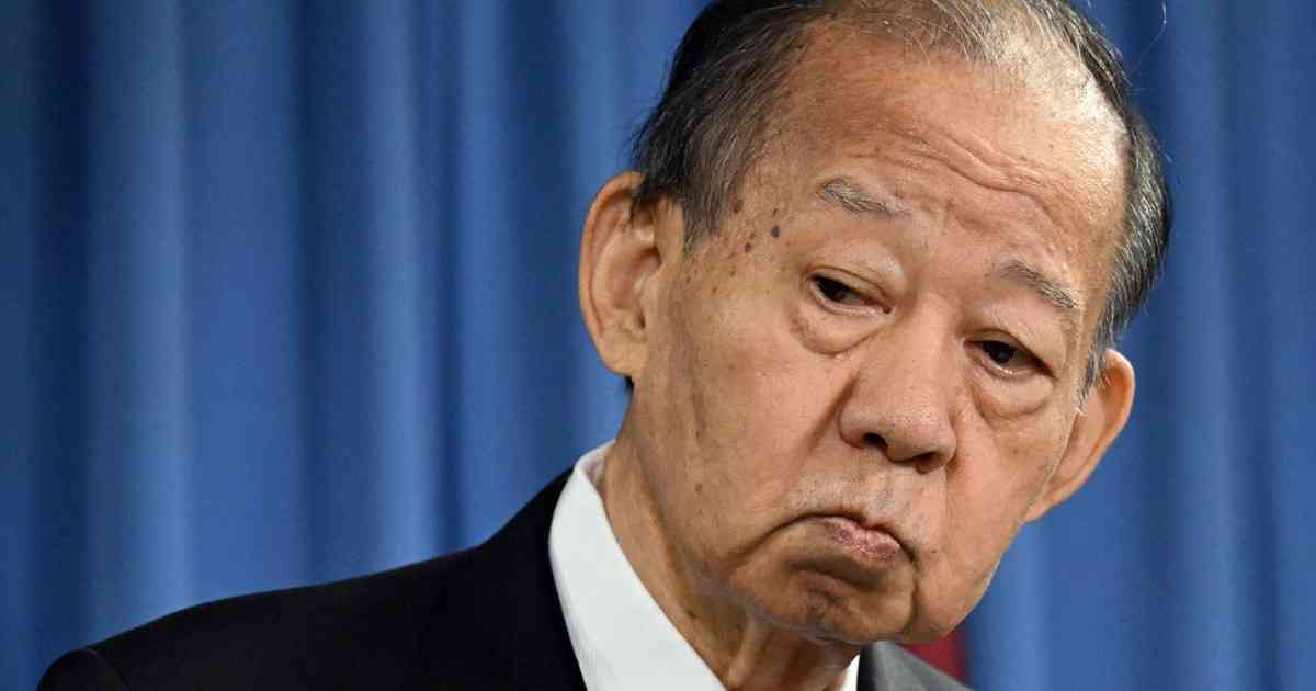 二階氏、年齢の質問に不快感「お前もその年が来る」「ばかやろう」 | 毎日新聞
