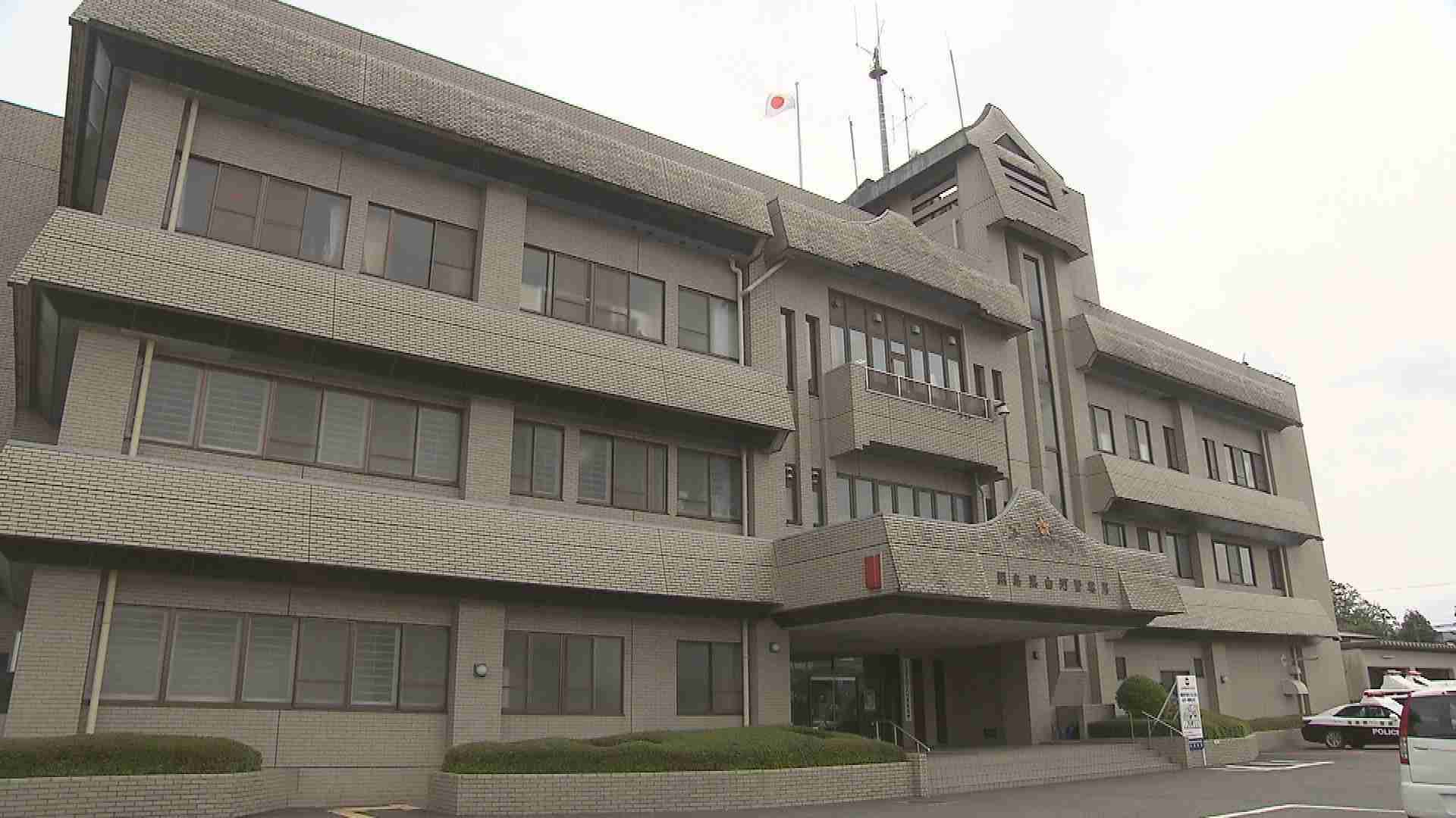 20代夫婦2組と男児2人が乗る車、パトカーから逃走中に事故　信号無視して軽ワゴン車と衝突　福島・矢吹町 | 福島のニュース│TUF