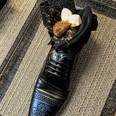 安倍首相に夕食会で「靴のデザート」で物議、困惑するイスラエル大使館「靴に悪意はない」 | 世の中を見渡すニュースサイト New's vision（ニューズヴィジョン）