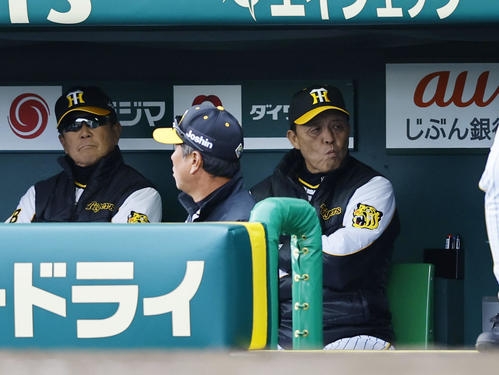 【阪神】岡田監督１イニング４失策６失点に「なんにも言わん方が気が引き締まるんちゃうか」 - プロ野球 : 日刊スポーツ